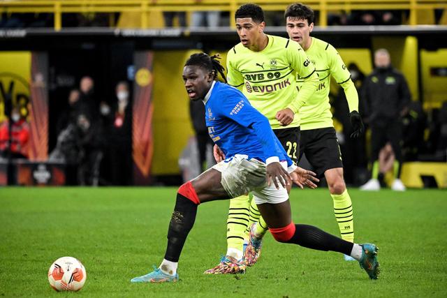 “衢州烂柯杯”世界围棋公开赛16强对阵：党毅飞VS赖均辅 杨楷文VS申真谞